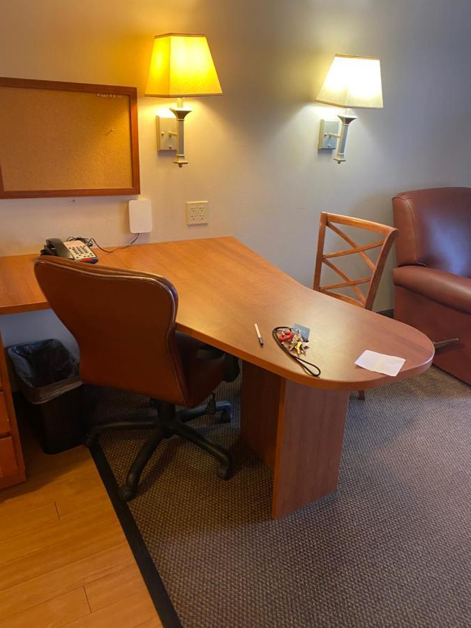 Candlewood Williamsport By Ihg Exterior photo